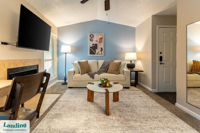 711 Brentford Pl in Arlington, TX - Foto de edificio - Building Photo