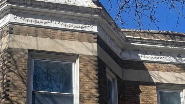 property at 7352 S Yale Ave