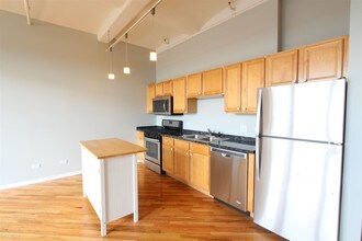 500 S Clinton St-Unit -Apt 915 in Chicago, IL - Building Photo - Building Photo