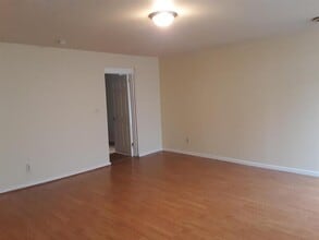 364 Main St in Poughkeepsie, NY - Building Photo - Building Photo