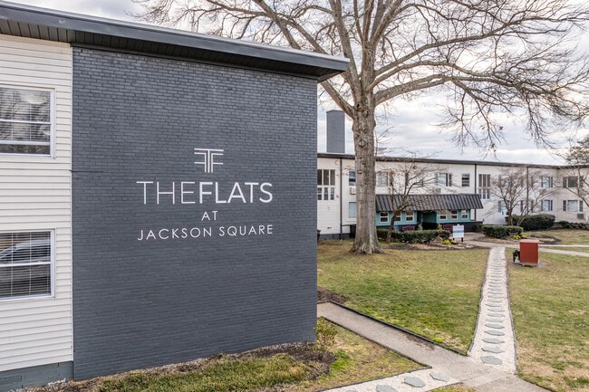 The Flats at Jackson Square Discover Our Studio, 1, & 2-Bedroom Flats and Lofts in Oak Ridge, TN