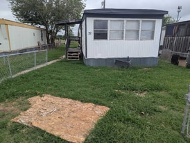 2504 SW Jefferson Ave in Lawton, OK - Building Photo