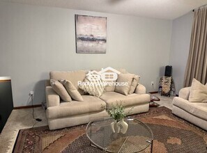 9712 Hames Ct S in Cottage Grove, MN - Building Photo - Building Photo