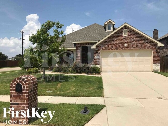 property at 1921 Trace Dr