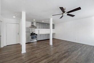 5837 Virginia Ave in Los Angeles, CA - Building Photo - Interior Photo