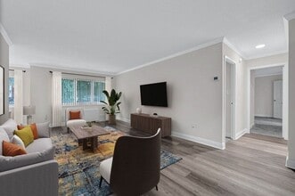 Middlebrooke Apartments in Bethesda, MD - Building Photo - Building Photo