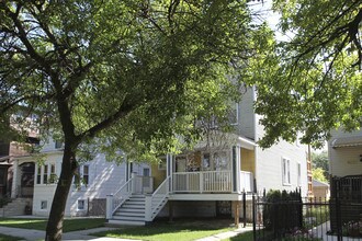 4237 N Springfield Ave in Chicago, IL - Foto de edificio - Building Photo