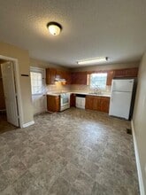 1748 31st St NE in Cleveland, TN - Building Photo - Building Photo