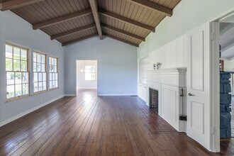 4668 St Clair Ave in Valley Village, CA - Building Photo - Building Photo