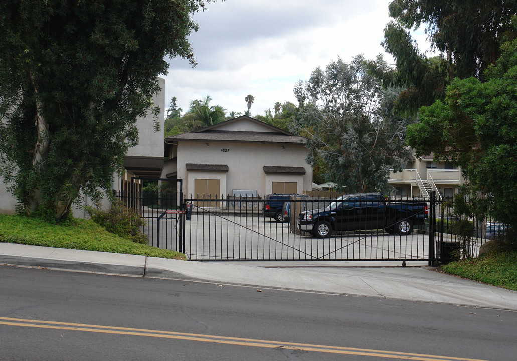 4831 Parks Ave in La Mesa, CA - Building Photo