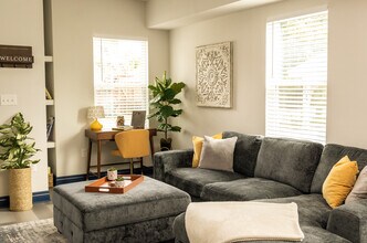 431 Leboeuf St in New Orleans, LA - Building Photo - Building Photo