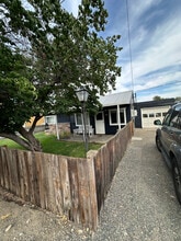 1007 N 15th St in Yakima, WA - Building Photo - Building Photo