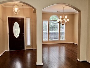 114 N Queenscliff Cir in Spring, TX - Building Photo - Building Photo