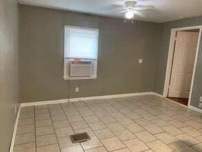 603 E 22nd St in Dubuque, IA - Building Photo - Building Photo