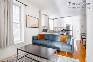 363 W 17th St, Unit FL2-ID2017 in New York, NY - Building Photo