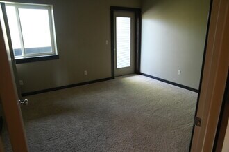 2946 N 27th Ave, Unit B in Bozeman, MT - Building Photo - Building Photo