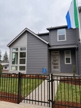 4719 NW Camas Meadows Dr in Camas, WA - Building Photo - Building Photo