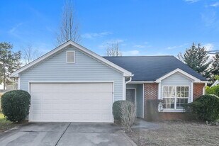 2431 Fabyan Ln in Charlotte, NC - Building Photo