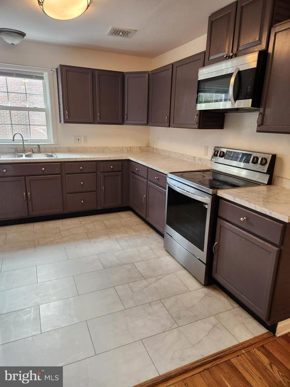 501 S Seminary St in Charles Town, WV - Building Photo - Building Photo