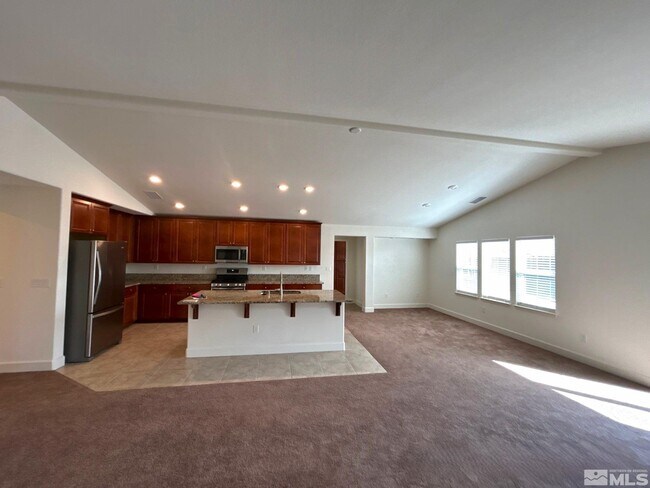 7416 Hundred Acre Dr in Reno, NV - Building Photo - Building Photo