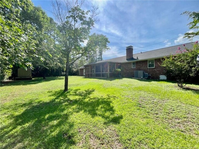 2309 Village Dr in Fayetteville, NC - Building Photo - Building Photo