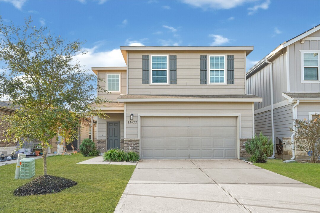 12622 Altuve Dr in Houston, TX - Building Photo