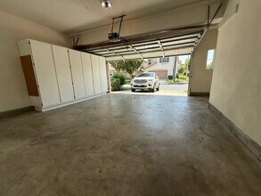 11855 Westview Pkwy in San Diego, CA - Building Photo - Building Photo