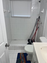 16230 NW 17th Pl in Miami Gardens, FL - Building Photo - Building Photo