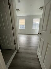 1025 Buttonwood St, Unit 2 in Philadelphia, PA - Foto de edificio - Building Photo