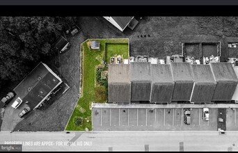 24 E 9th St in Waynesboro, PA - Building Photo - Building Photo