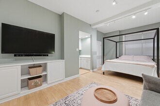 431 W Oakdale Ave in Chicago, IL - Building Photo - Building Photo