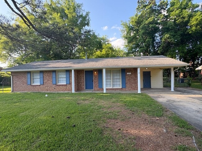 property at 4909 Sunshine Dr