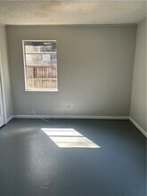 2111 Steiner St in Mobile, AL - Building Photo - Building Photo