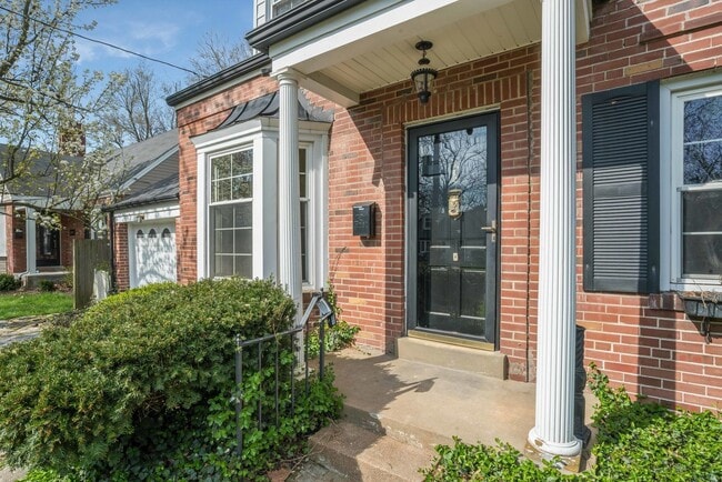 property at 1335 Monier Pl
