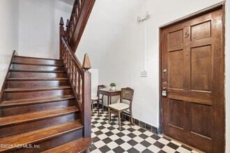 3319 Pine St in Jacksonville, FL - Building Photo - Building Photo