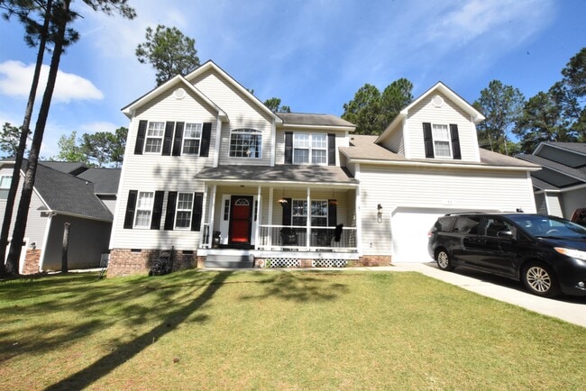 property at 152 Lakeforest Trail