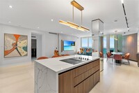 16711 Collins Ave, Unit TS-03 in Sunny Isles Beach, FL - Foto de edificio - Building Photo