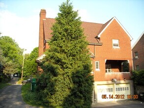 2821 Digby Ave in Cincinnati, OH - Building Photo - Building Photo