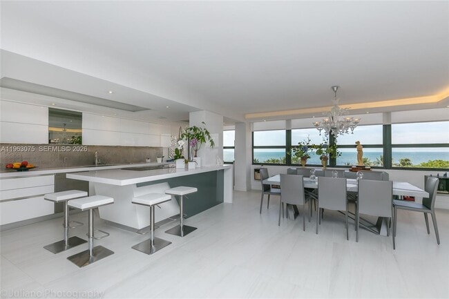 3 Grove Isle Dr, Unit C502 in Coral Gables, FL - Building Photo - Building Photo