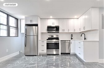 163 E 46th St in Brooklyn, NY - Building Photo - Building Photo