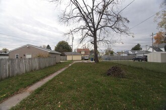 1645 W 17th St in Davenport, IA - Foto de edificio - Building Photo