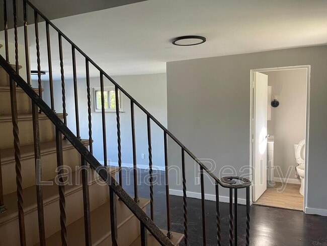 property at 612 Michigan Ave