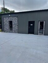 18723 Mirror Lake Dr in Spring, TX - Building Photo