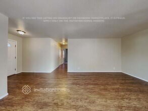 1103 Boatman Ave NW in Orting, WA - Foto de edificio - Building Photo