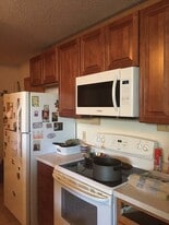 13824 Granada Way in Apple Valley, MN - Building Photo