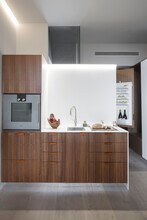 10790 Wilshire Blvd, Unit 103 in Los Angeles, CA - Building Photo - Building Photo