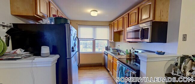 402 Highland Ave, Unit 20 in Somerville, MA - Building Photo - Building Photo