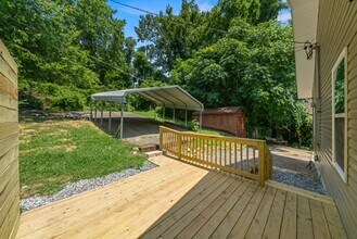 3115 Woodbine Ave in Knoxville, TN - Building Photo - Building Photo