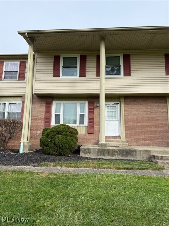 property at 195 Surrey Ln