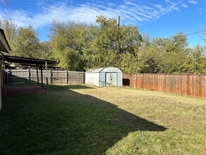 145 Price Dr in Lewisville, TX - Building Photo - Building Photo
